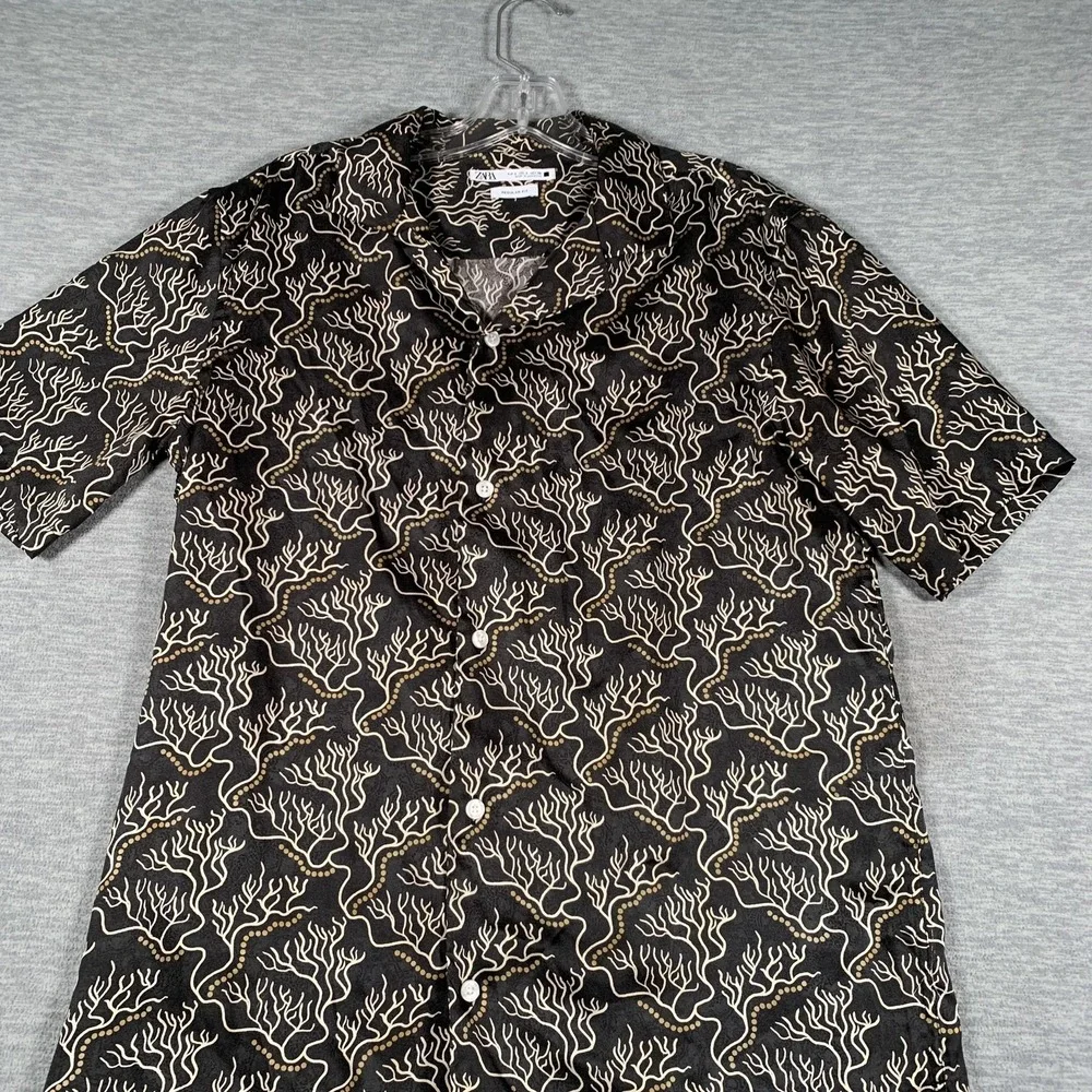 Zara Shirt Mens Small Black Coral Print Viscose Short‎ Sleeve Button Up Casual